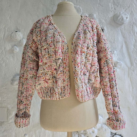 moon & madison Sweaters - Moon & Madison Confetti Chenille Cable Knit Cropped Cardigan Small Winter Fall